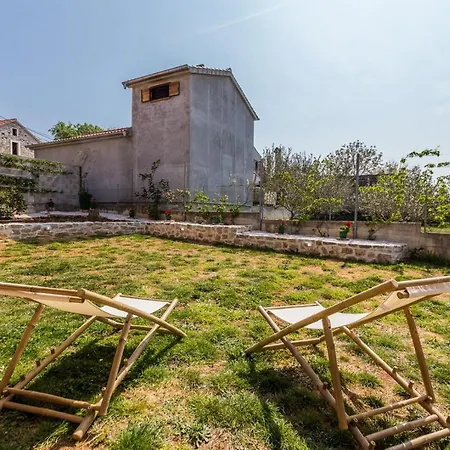 Martin And Casa de hóspedes