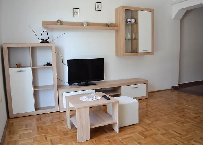 Martin And Casa de hóspedes 3*