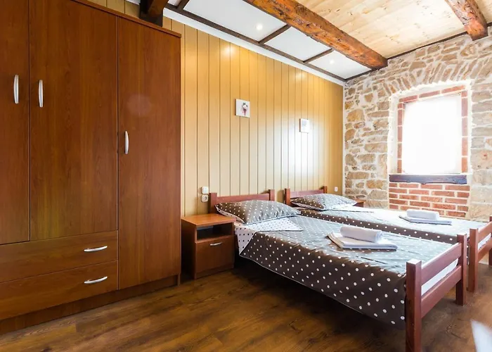 Casa de hóspedes Martin And 3*