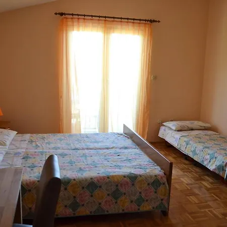 Martin And 3* 고르니 카린